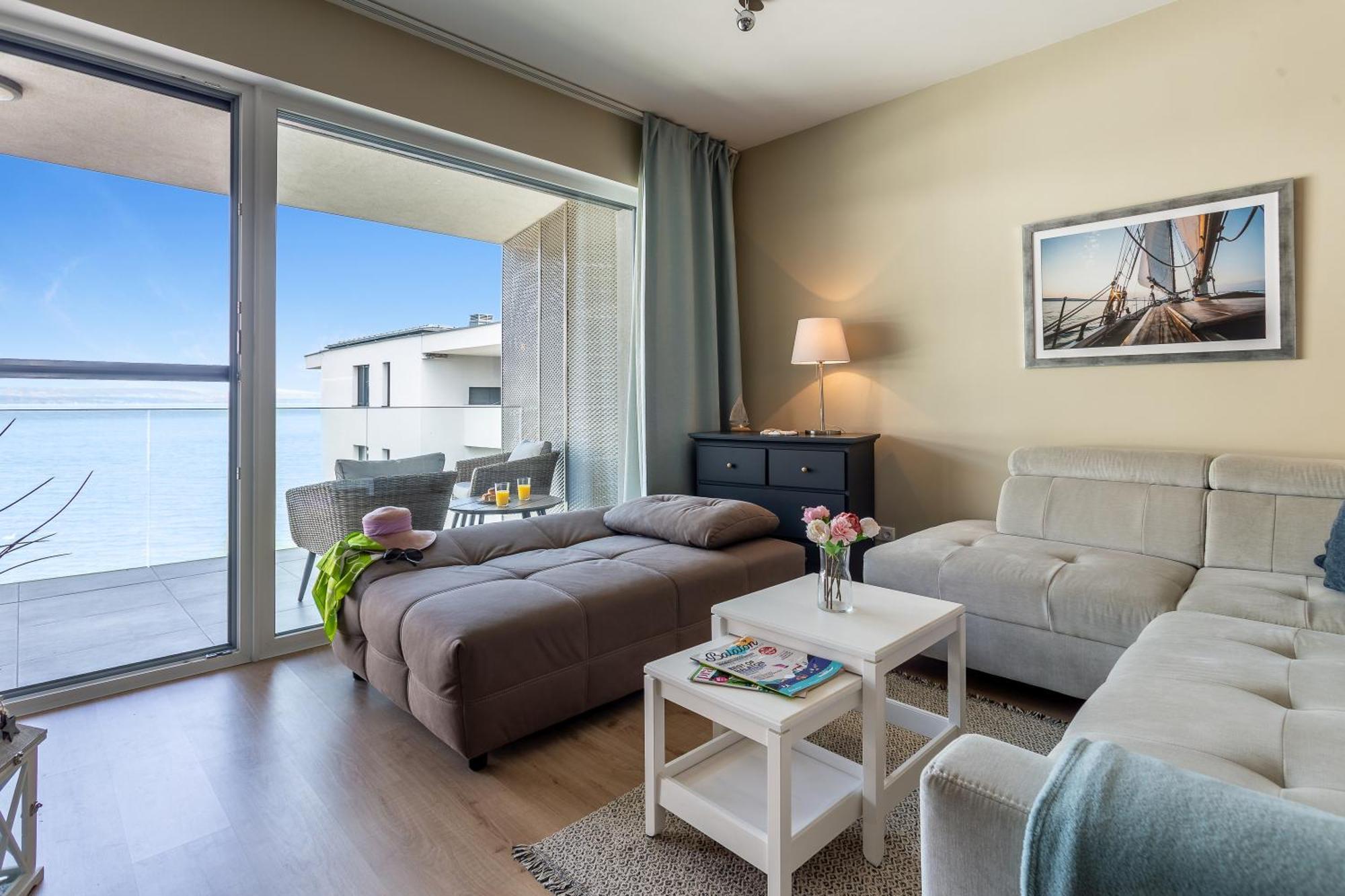 Lake Side Luxury Steps To The Lake Lela - Happy Rentals Balatonlelle Buitenkant foto